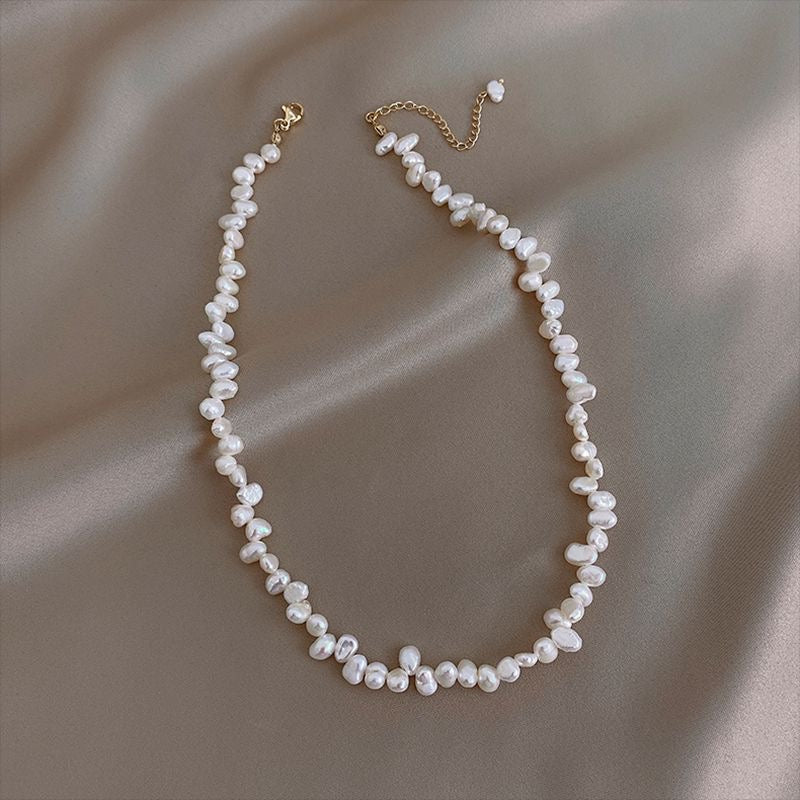 Natural irregular freshwater pearls necklace