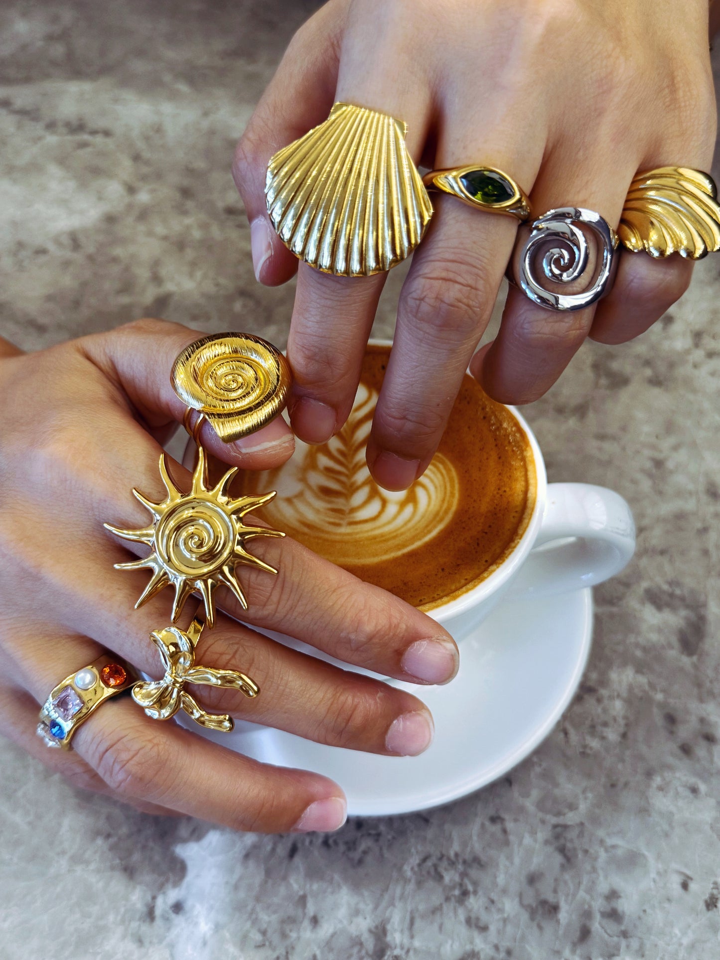 Swirl collections