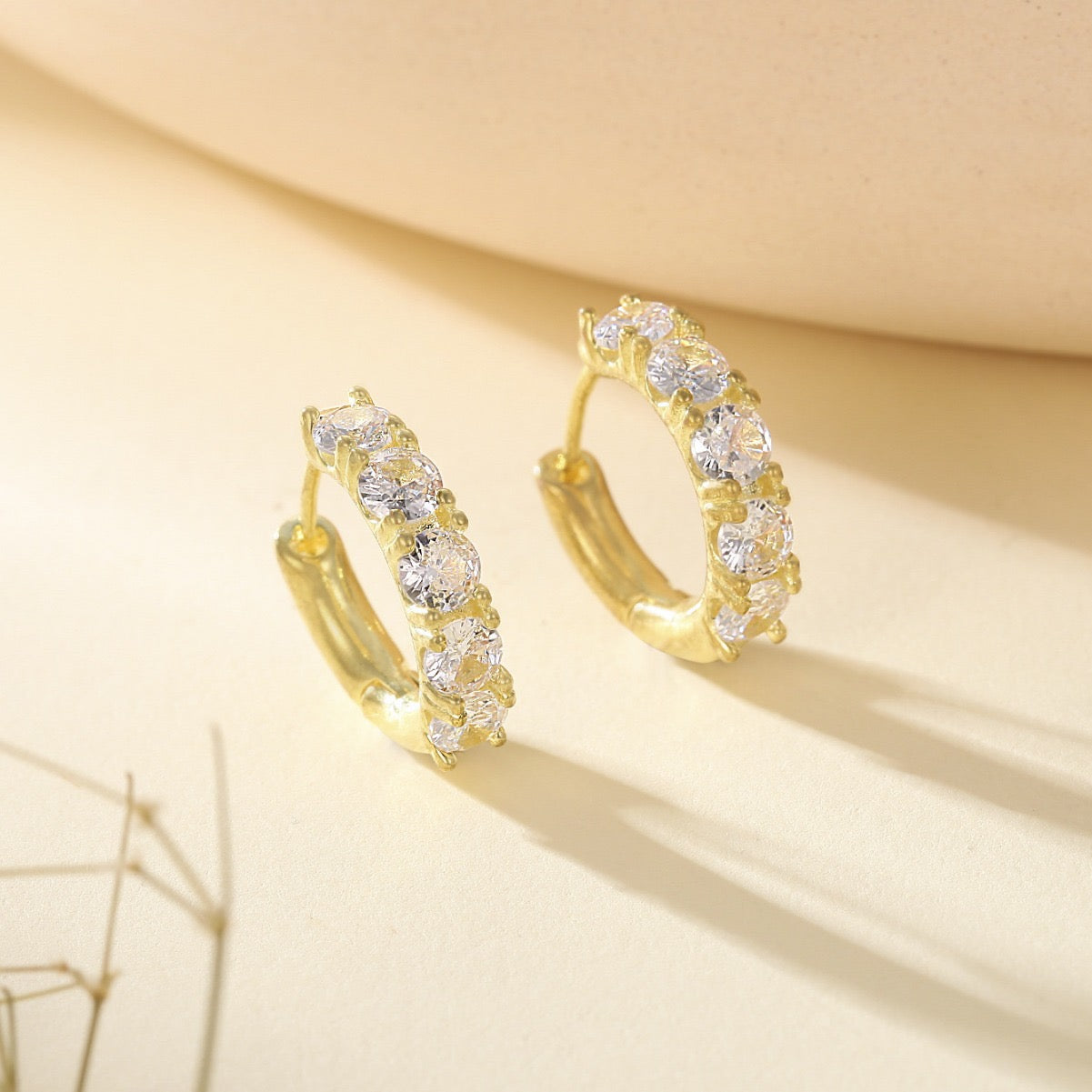 zircon classic hoops