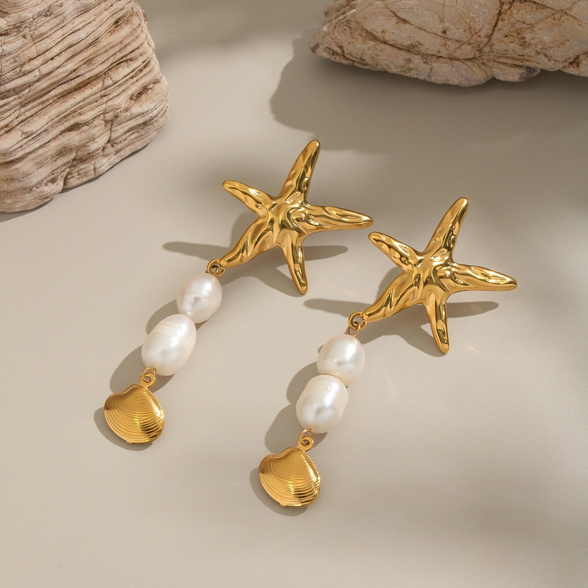 Starfish freshwater pearls earrings