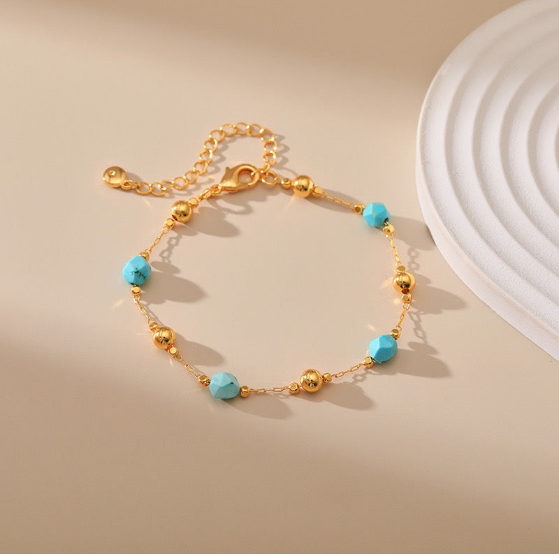 Blue turquoise beady bracelet