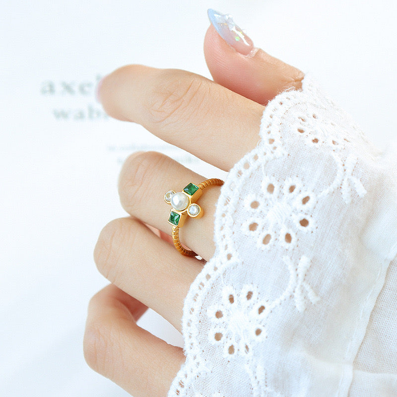 Cross heart ring