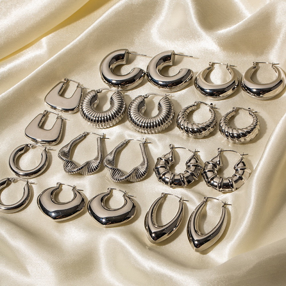 Stainless steel hoops collection