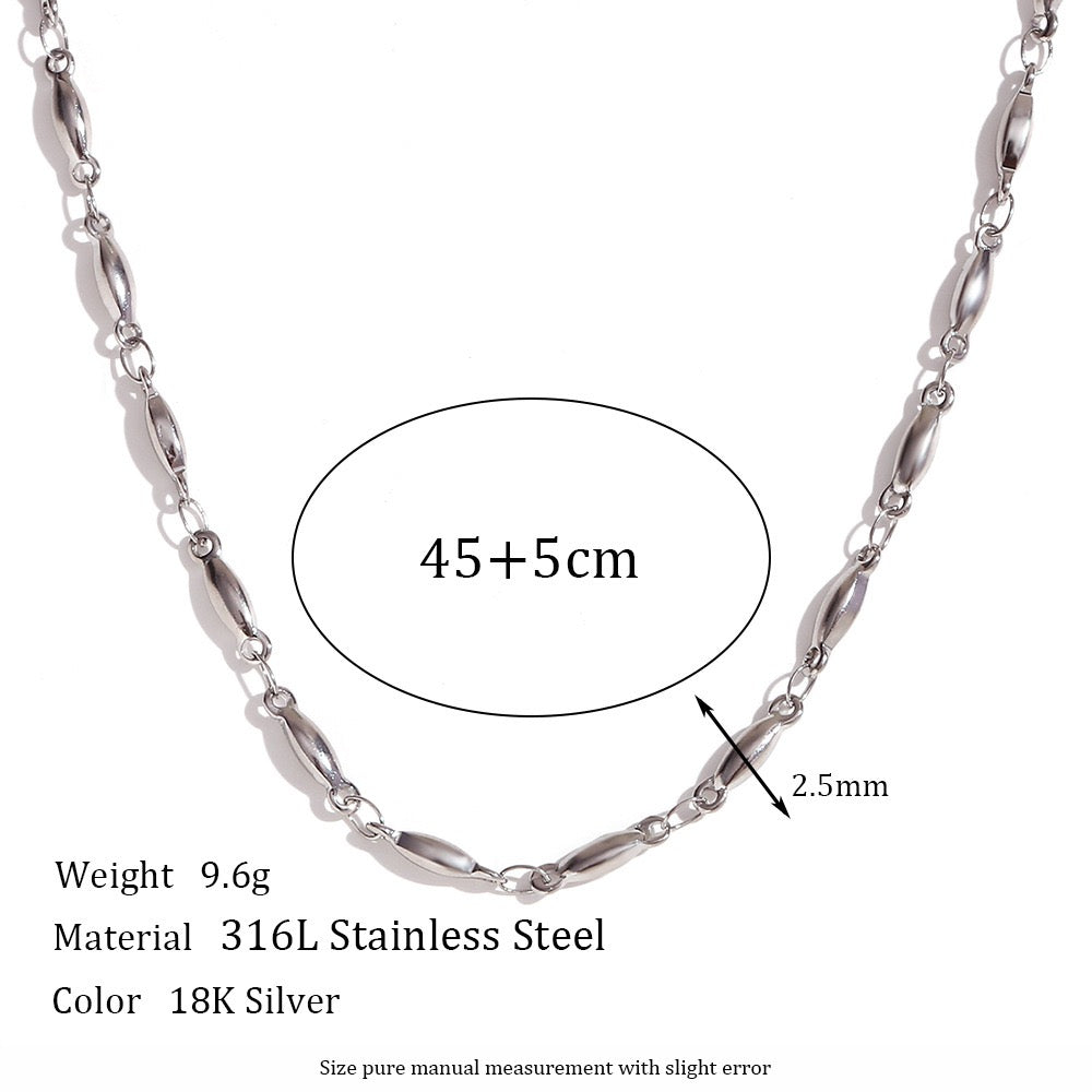 Daliah dainty chains set
