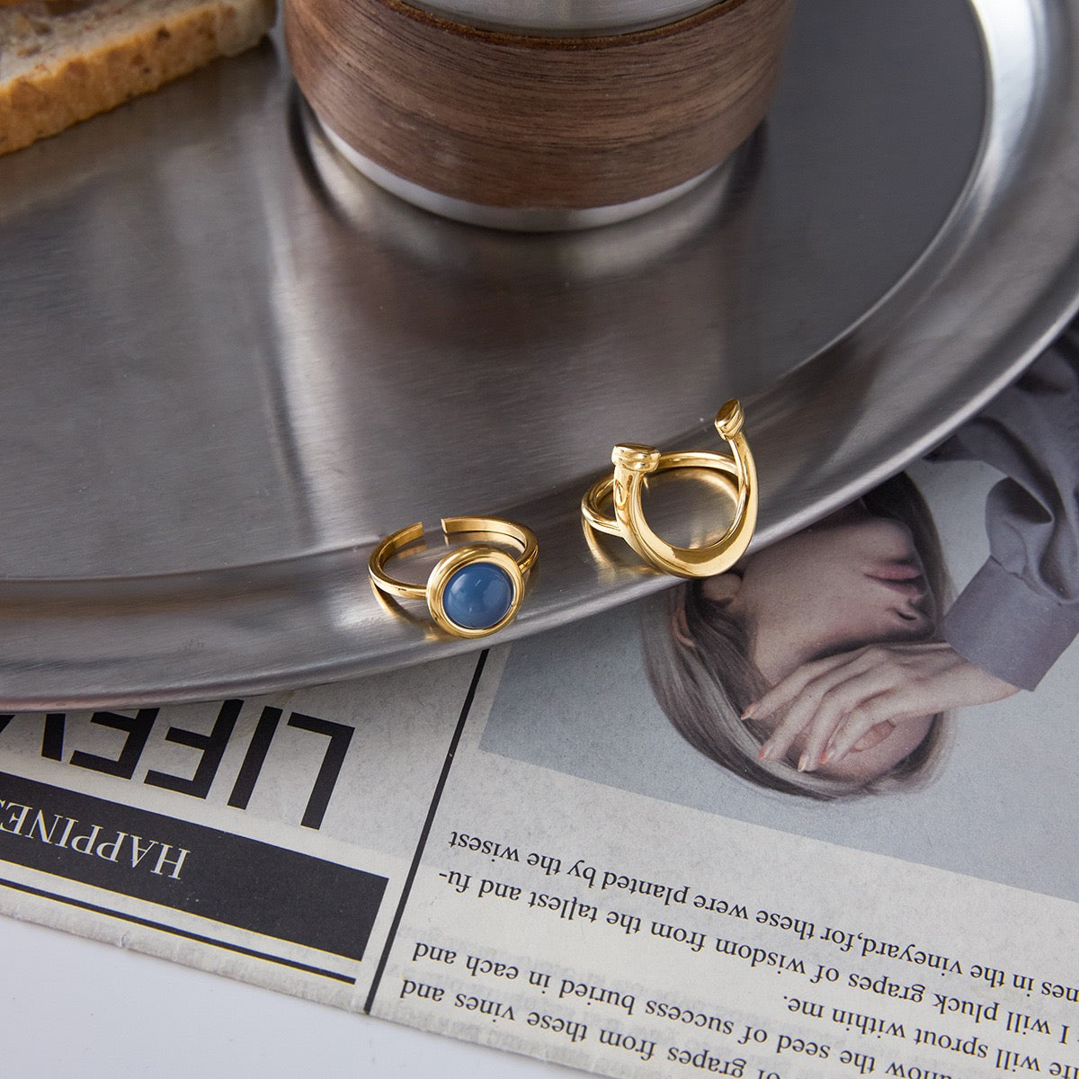 Blue horse shoe rings collection