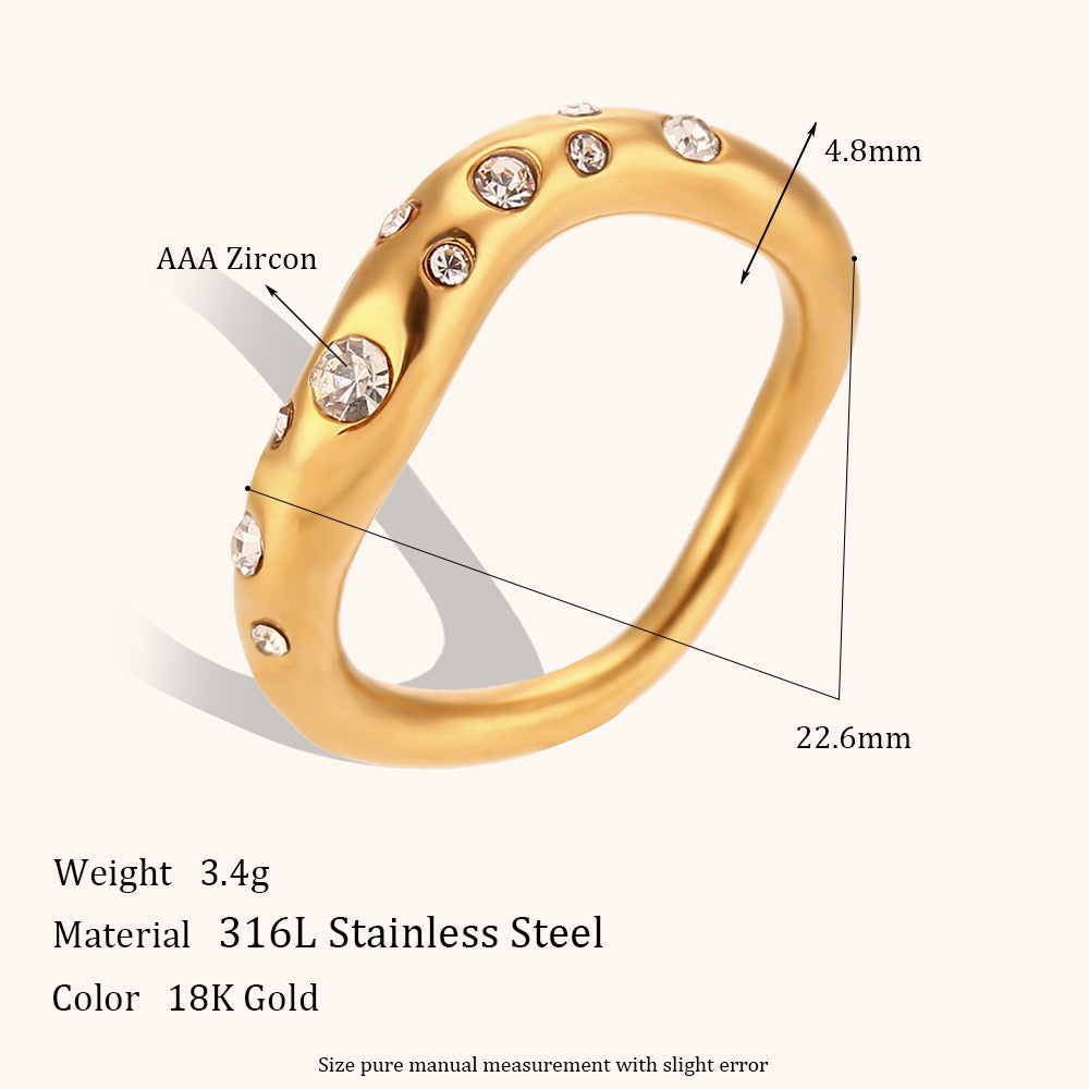 Curve ring