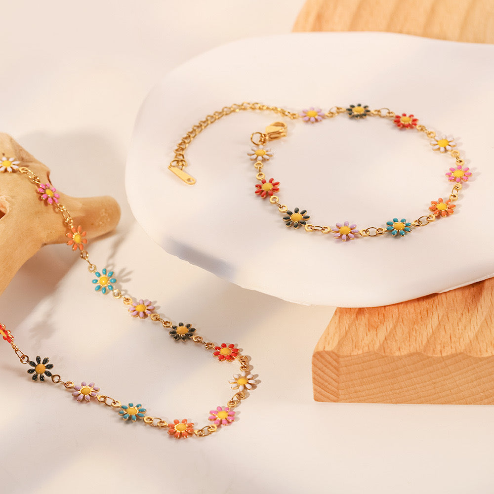 Daisy bracelets