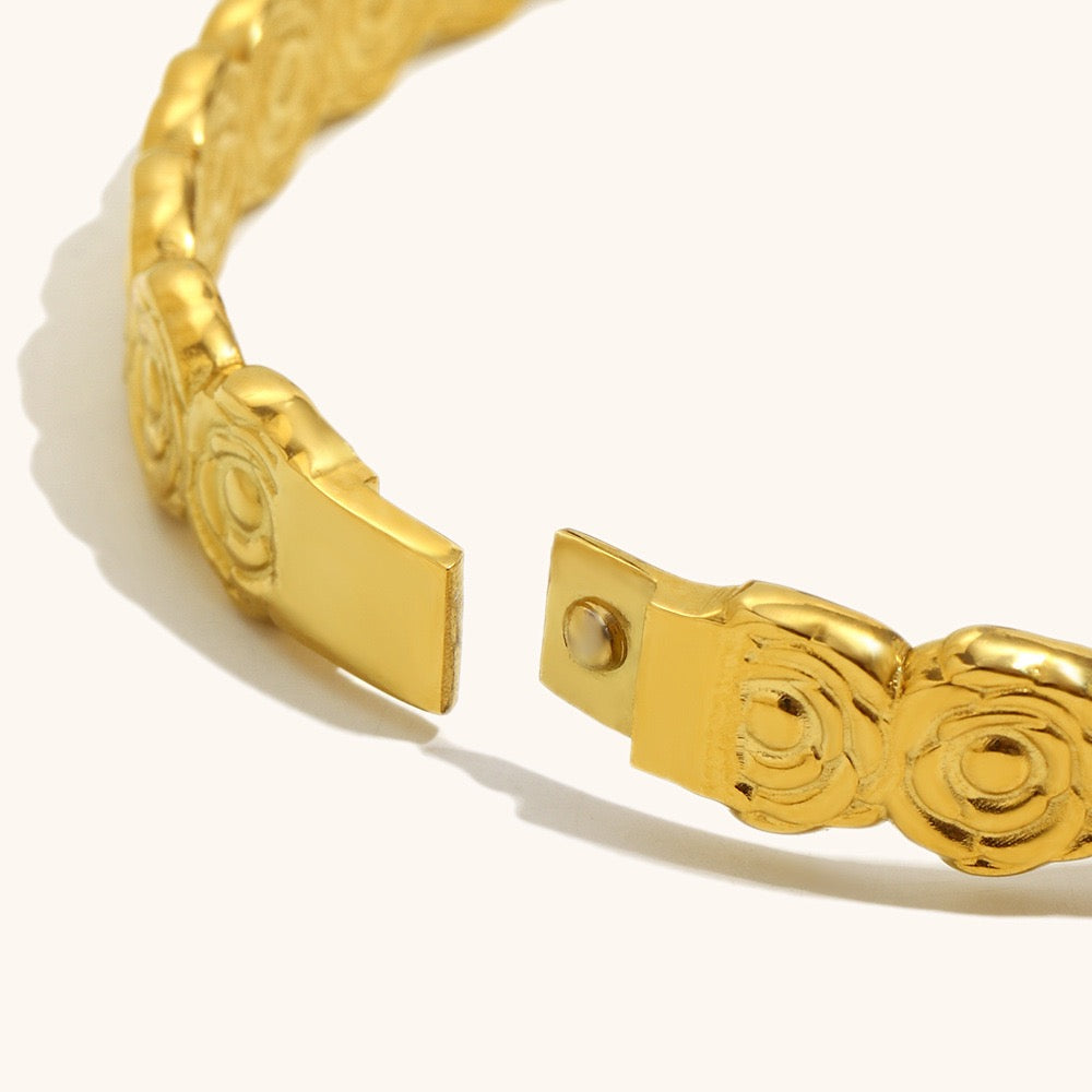 Camellia flower bangle