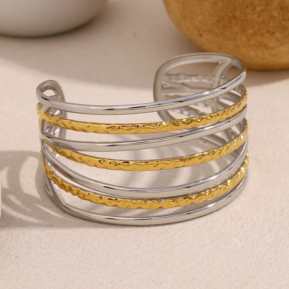 Two tones layer bangle