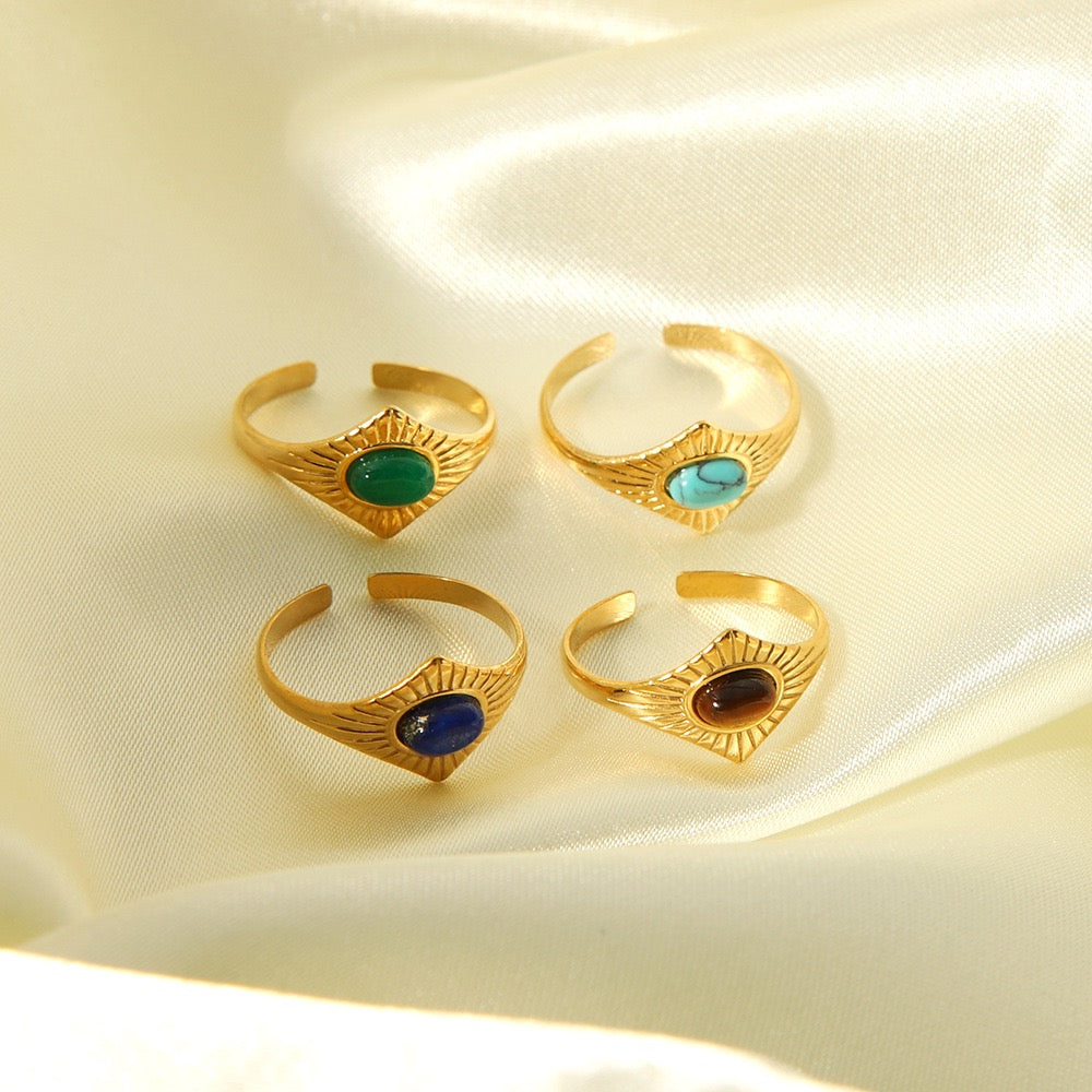 Natural stones rings