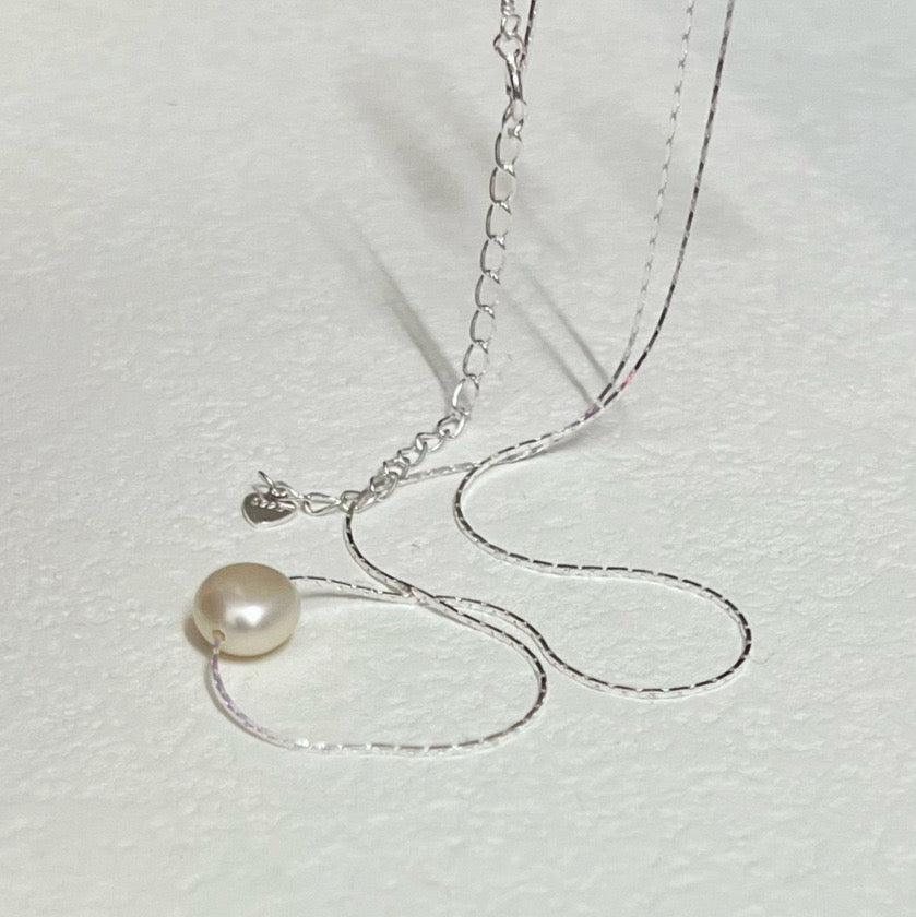 Single pearl sterling silver necklace