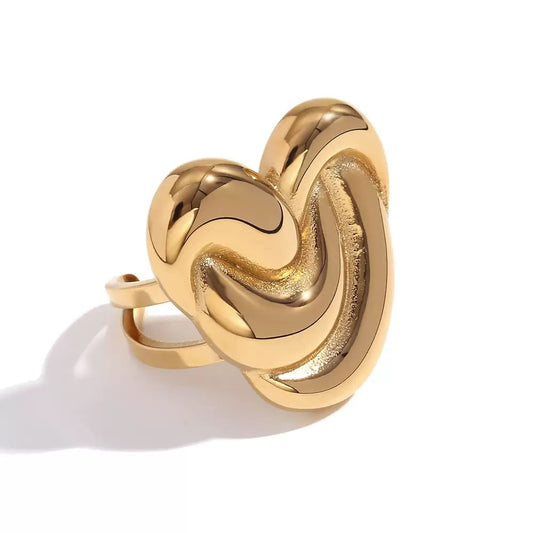 Chlisea heart ring