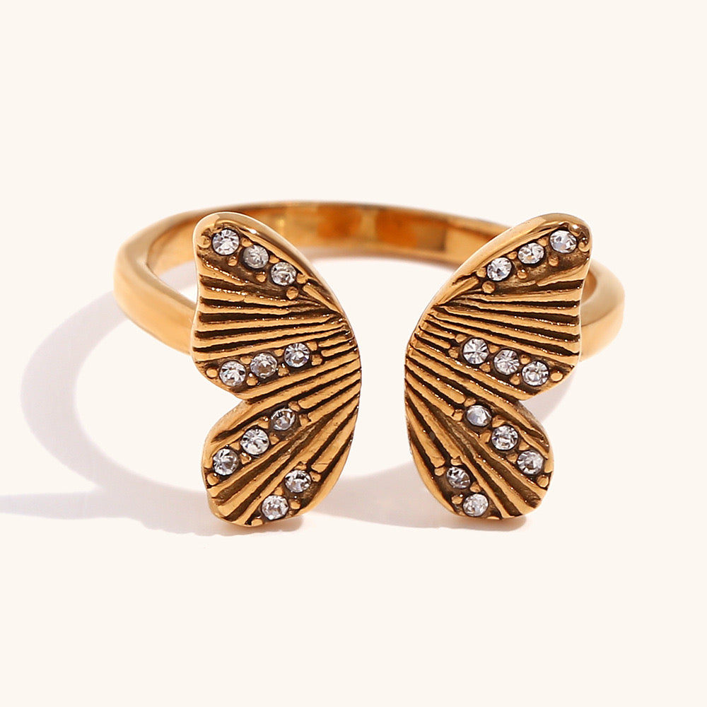 Butterfly rings