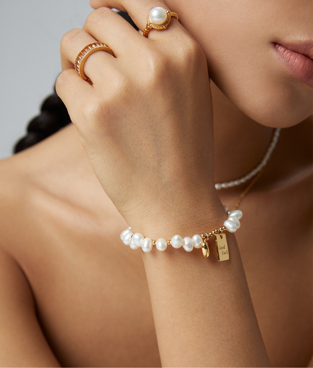 Cambridge Good luck pearl bracelet