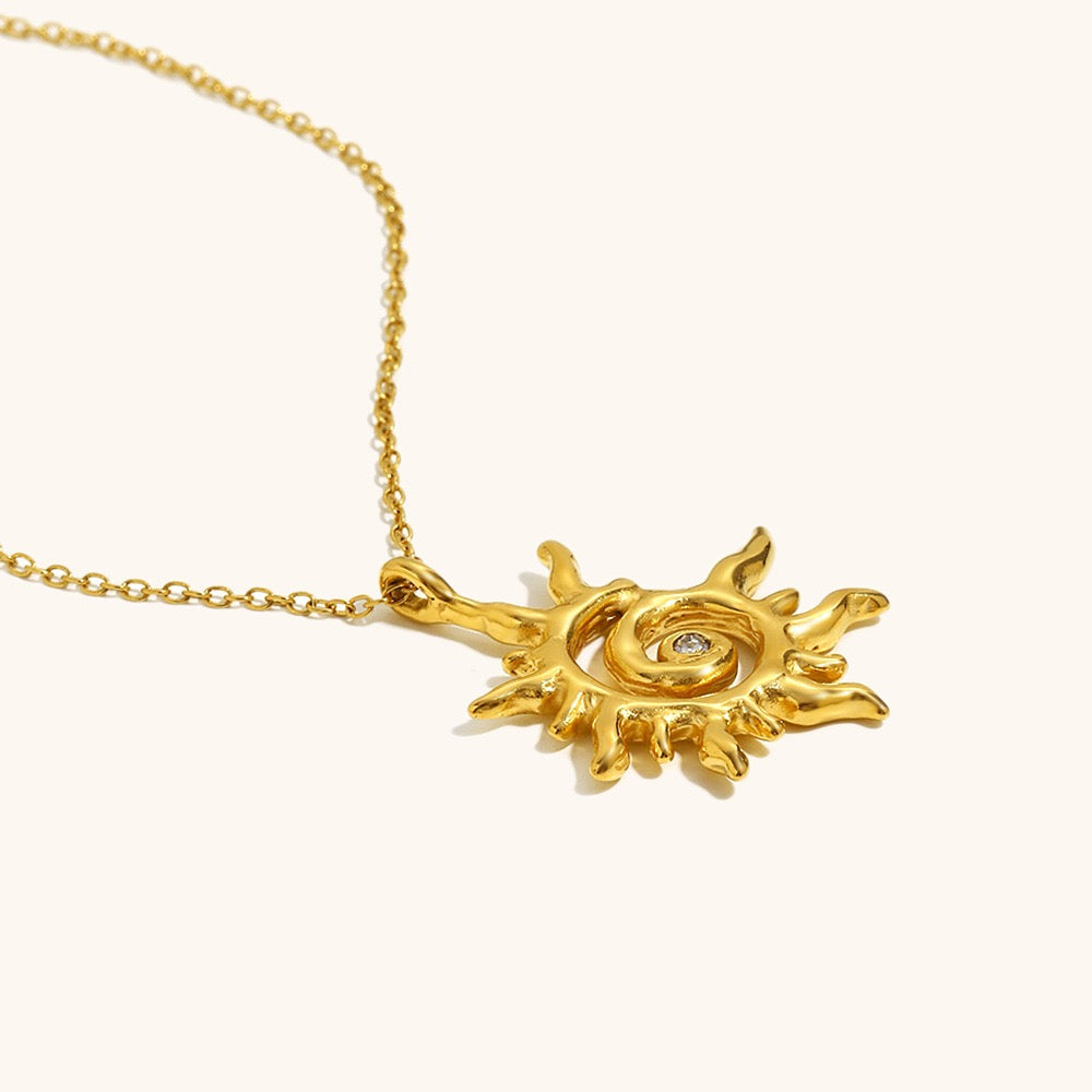 Zemmer sun necklace
