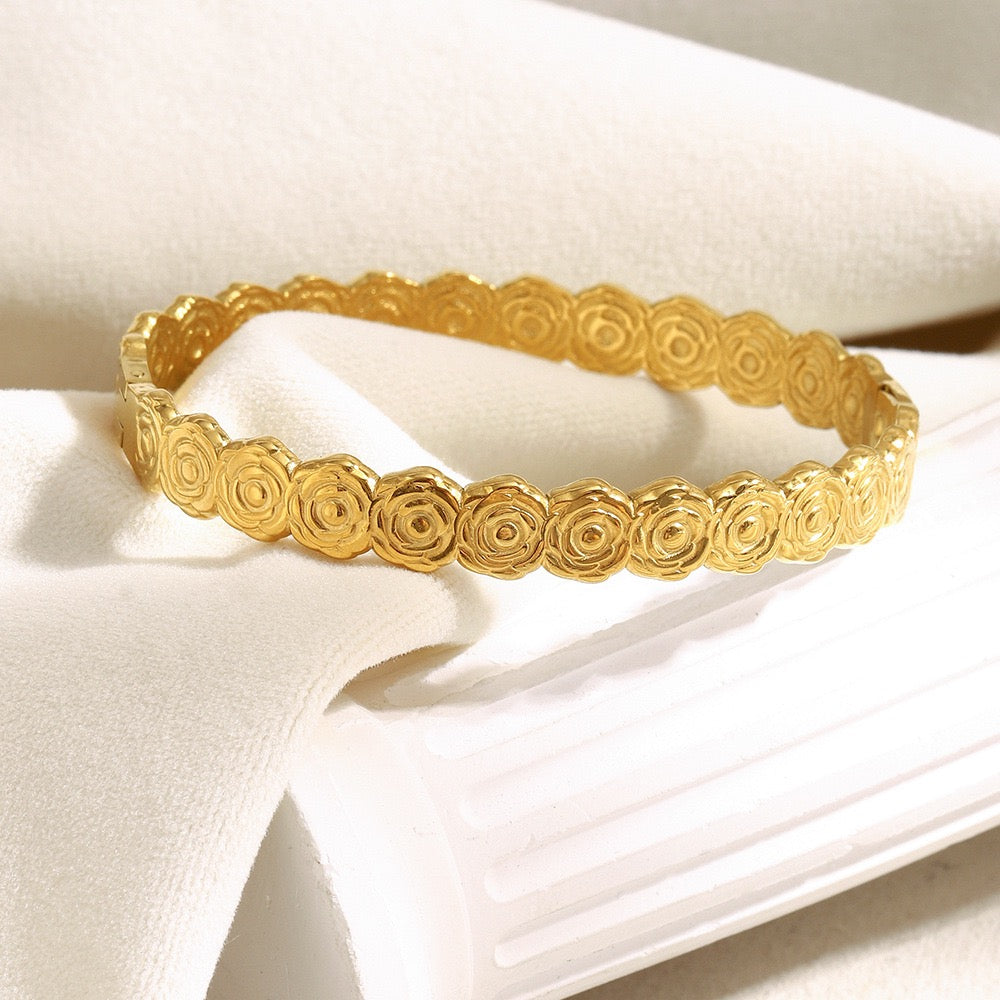 Camellia flower bangle