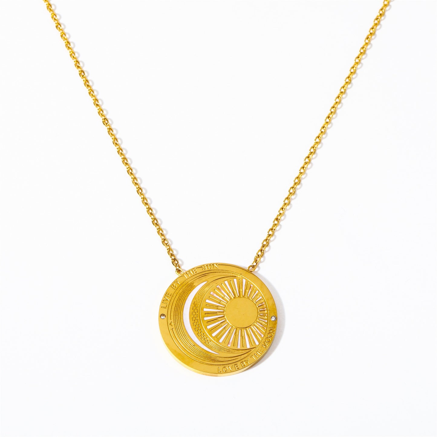 Round destiny necklace