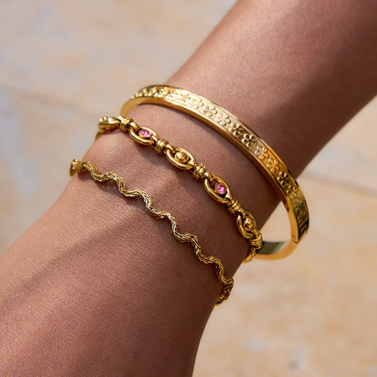 Flower band bangle
