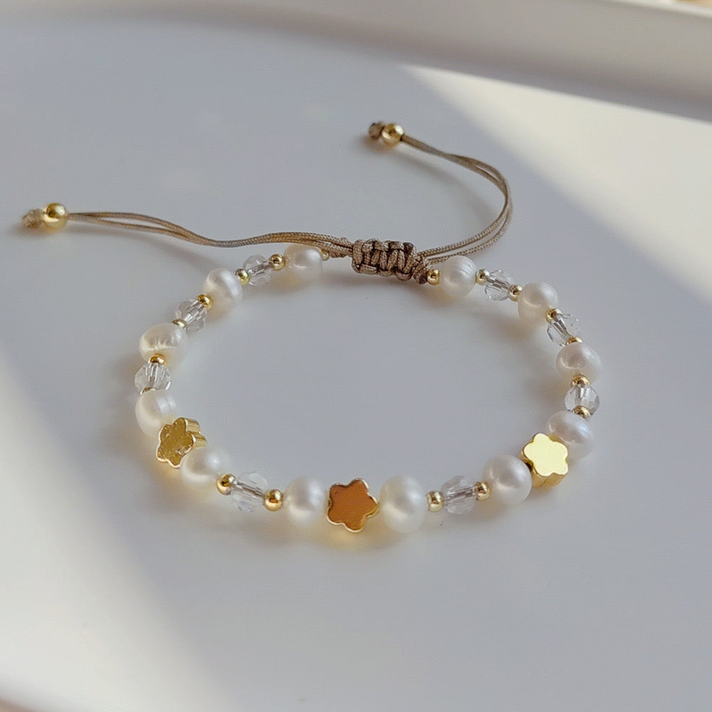 Gold plated beady pearl bracelet