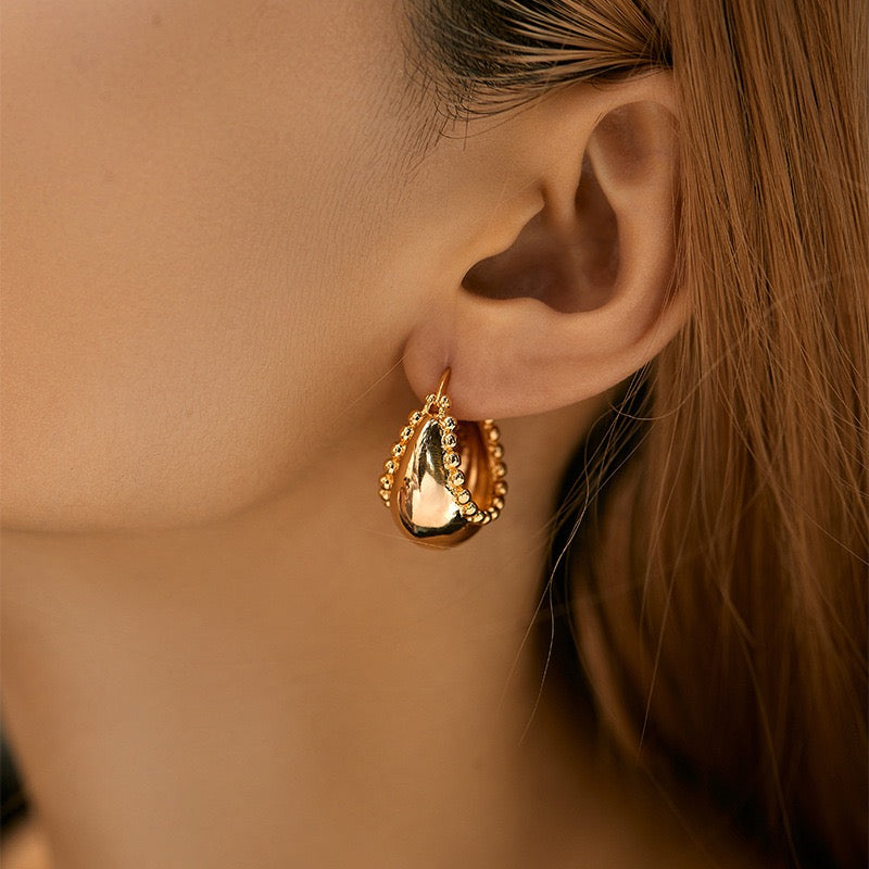 Classic chuby gold plated hoops