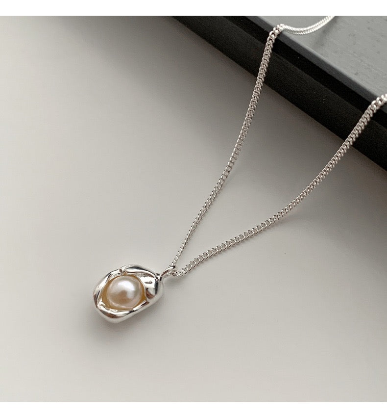 Pearl heart sterling silver necklace