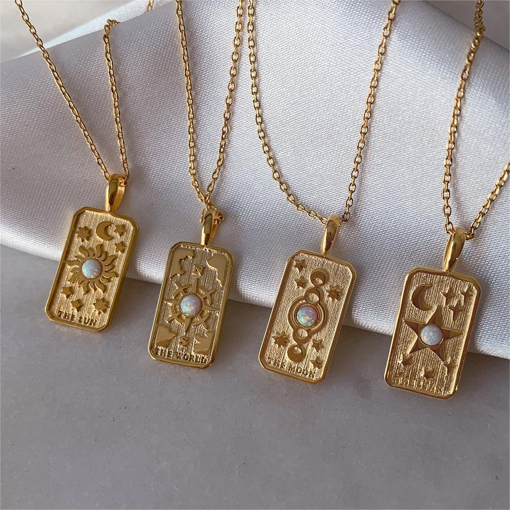 Tarot cards necklace