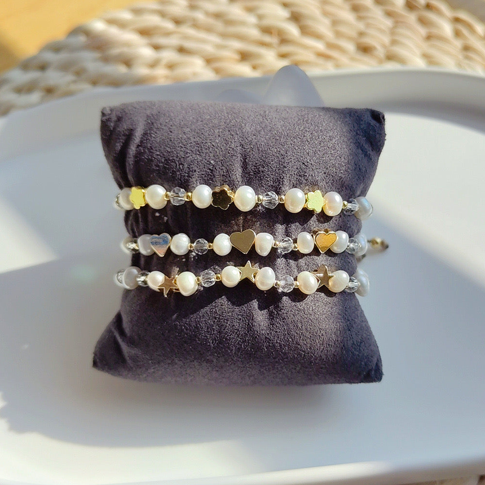 Gold plated beady pearl bracelet