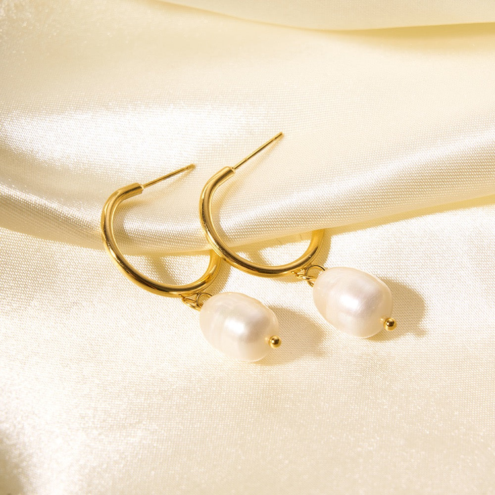 Classic pearl hoops