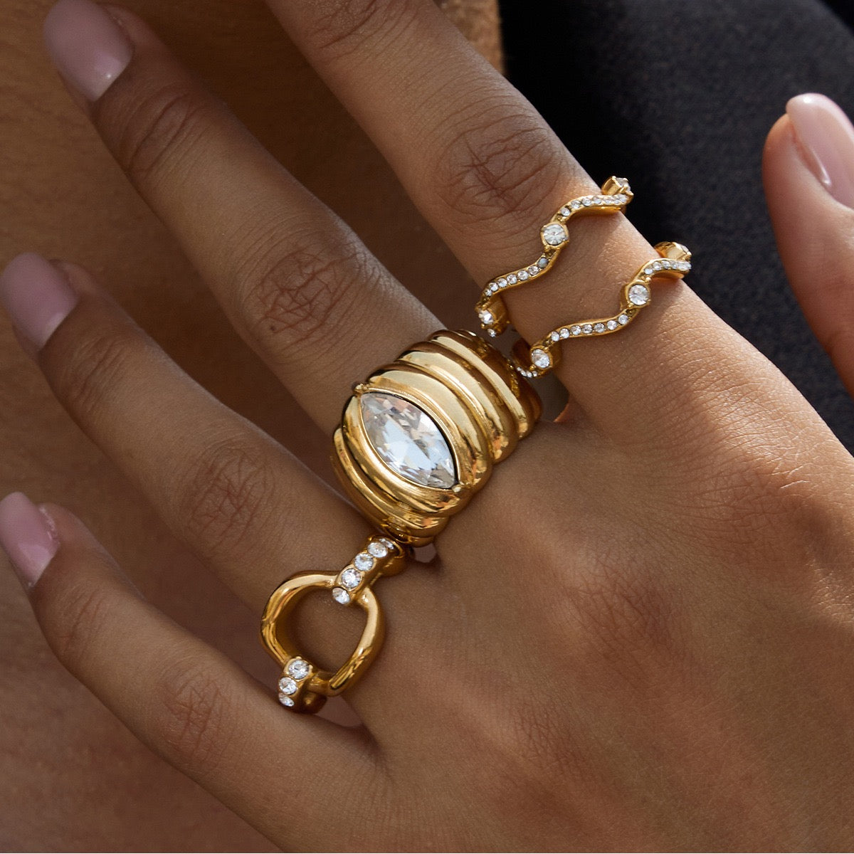 Big eye statement ring