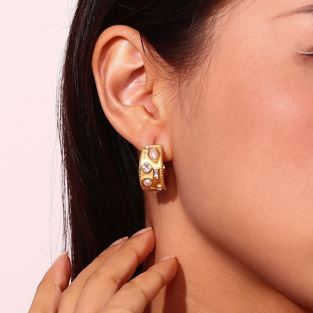 Arabic dreams gold earrings