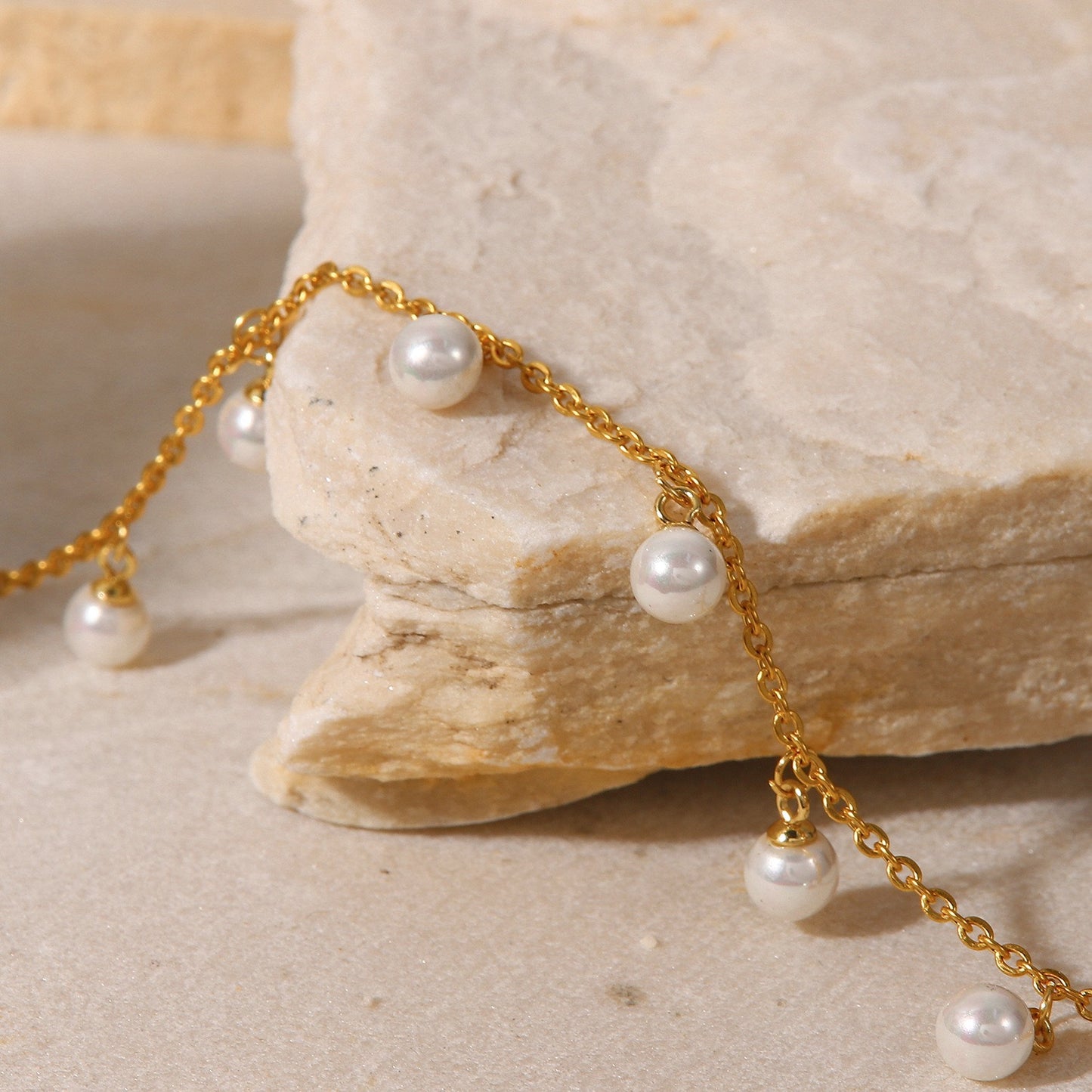 Shell pearl anklets