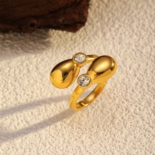 Hug gloves ring