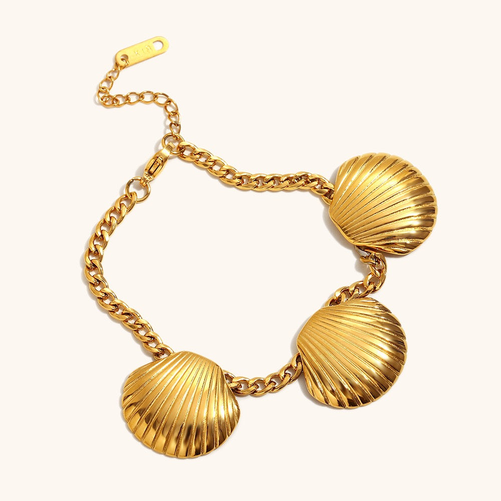 Big three shell bracelet