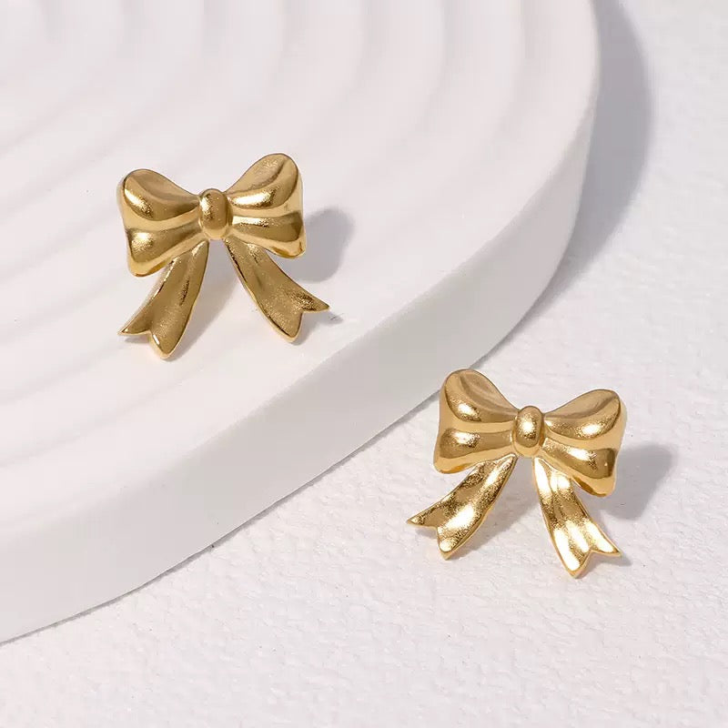 Victoria Sweet bow collections