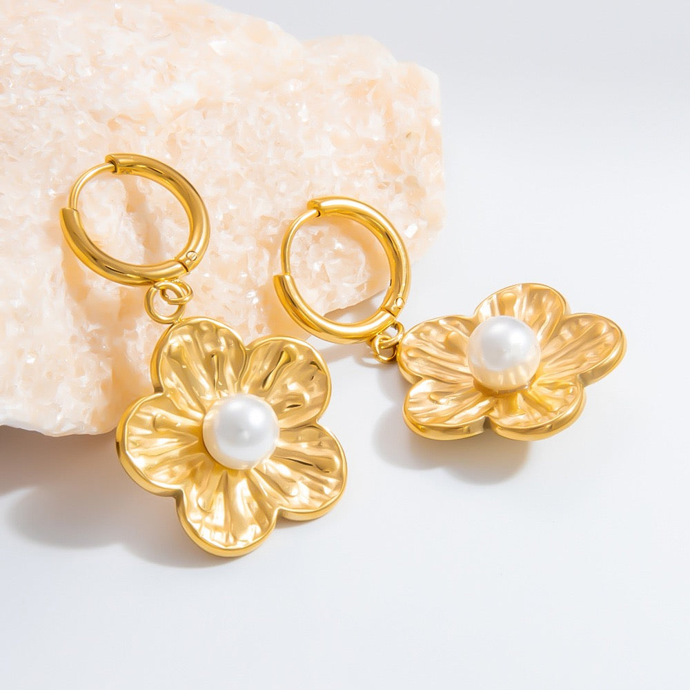 Alice flower hoops