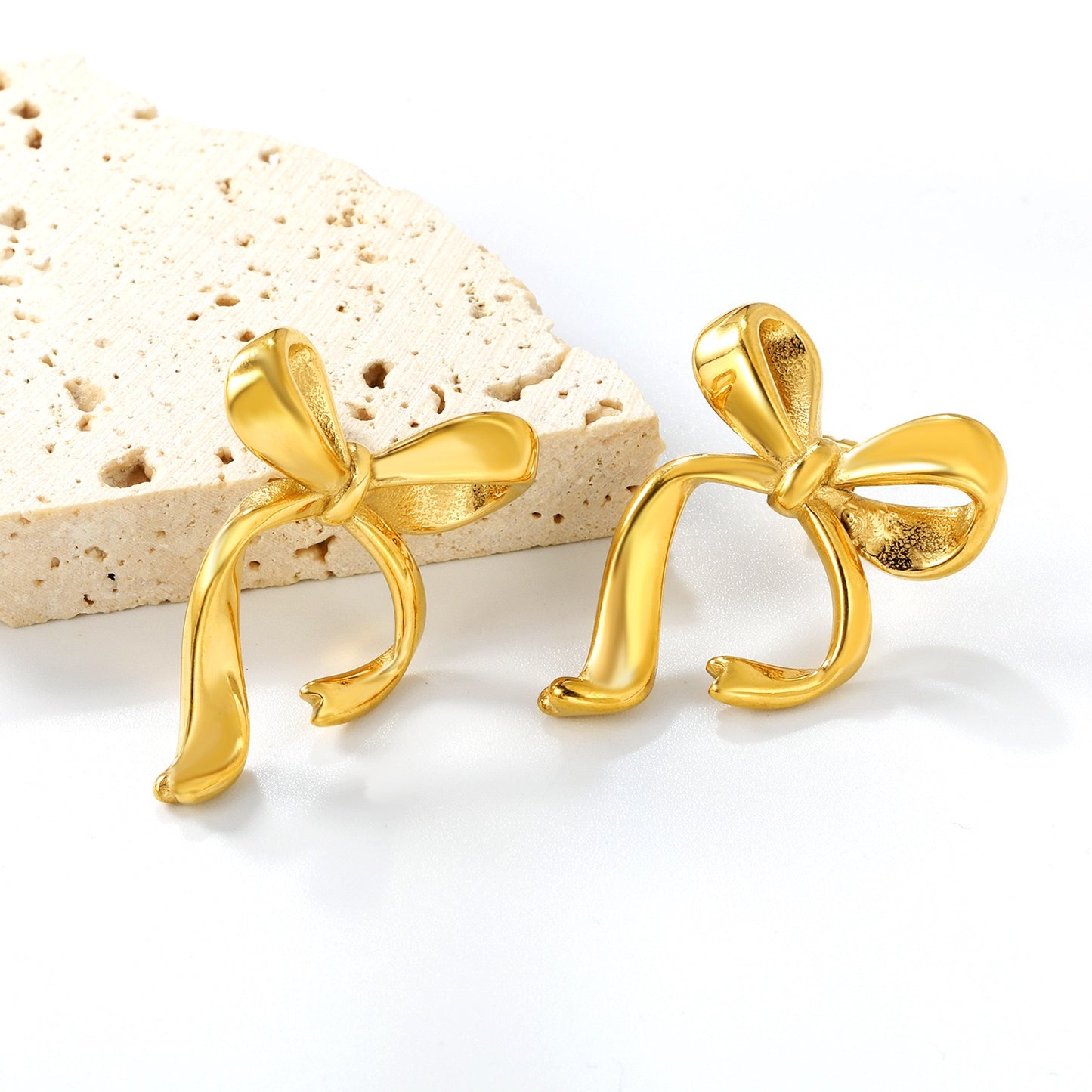 Annie bow earrings