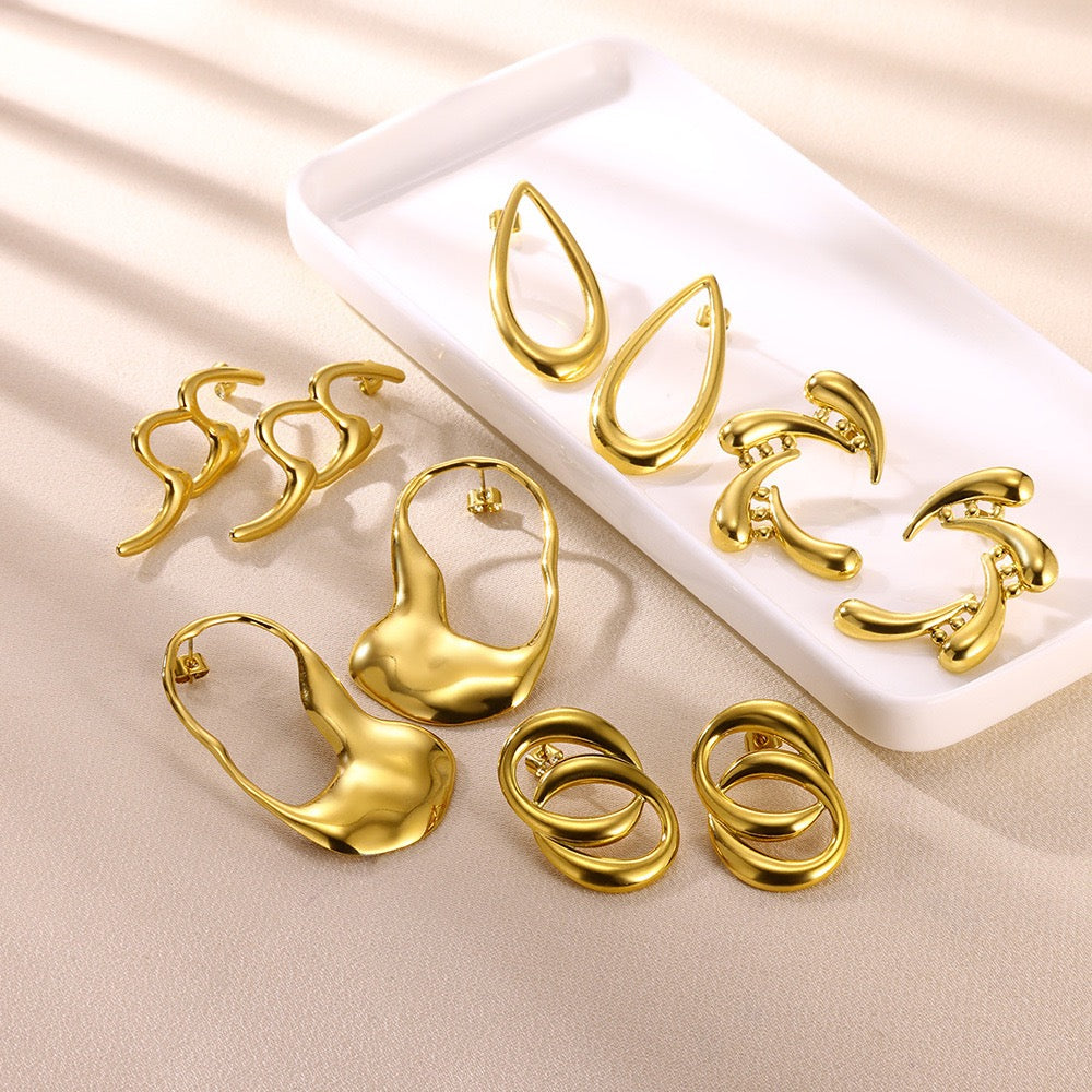 Water drop earrings