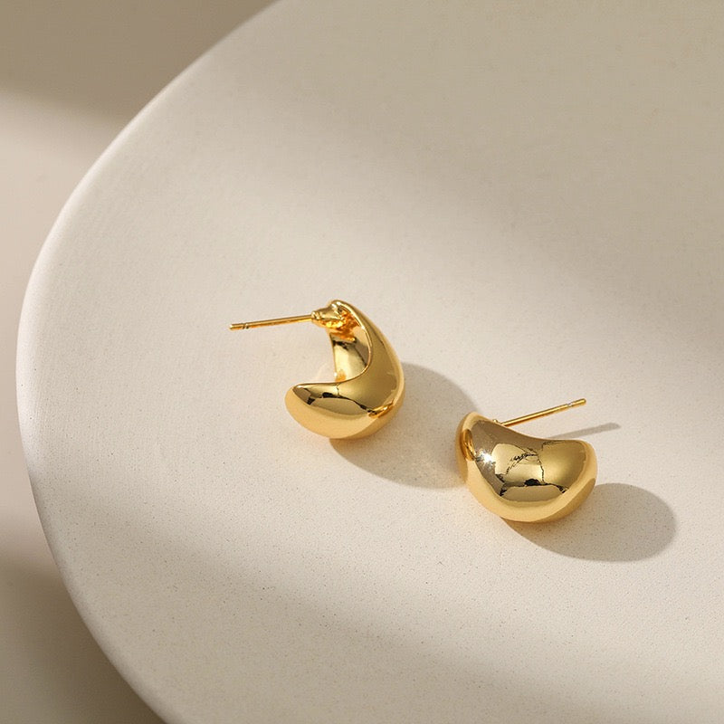 Waterdrop studs tiny collections