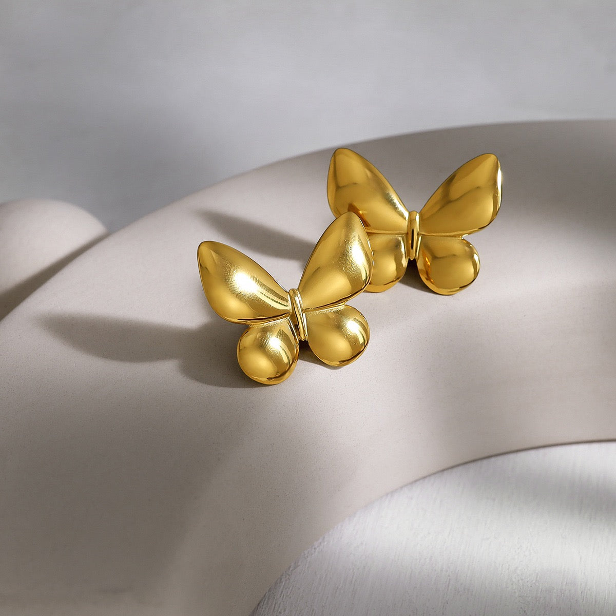 Andy butterfly earrings