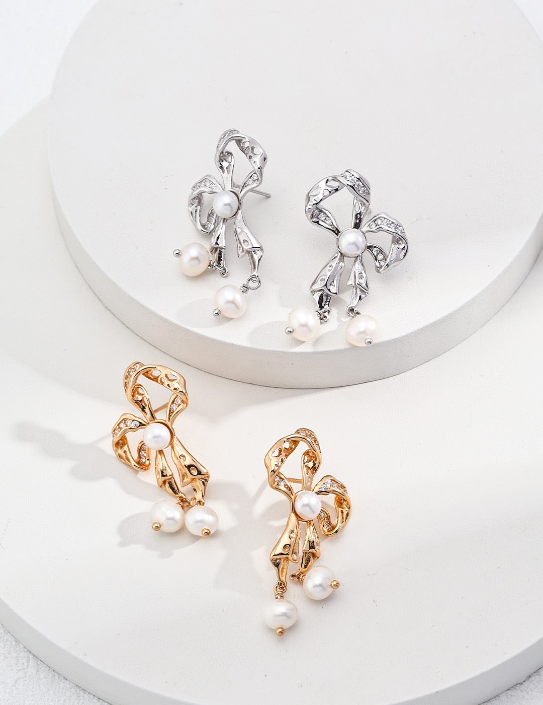 Syria Sweet little bow earrings