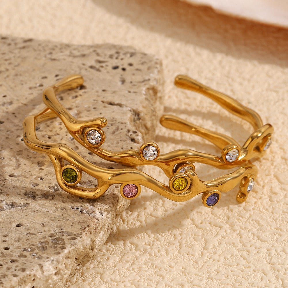 Branch bangle