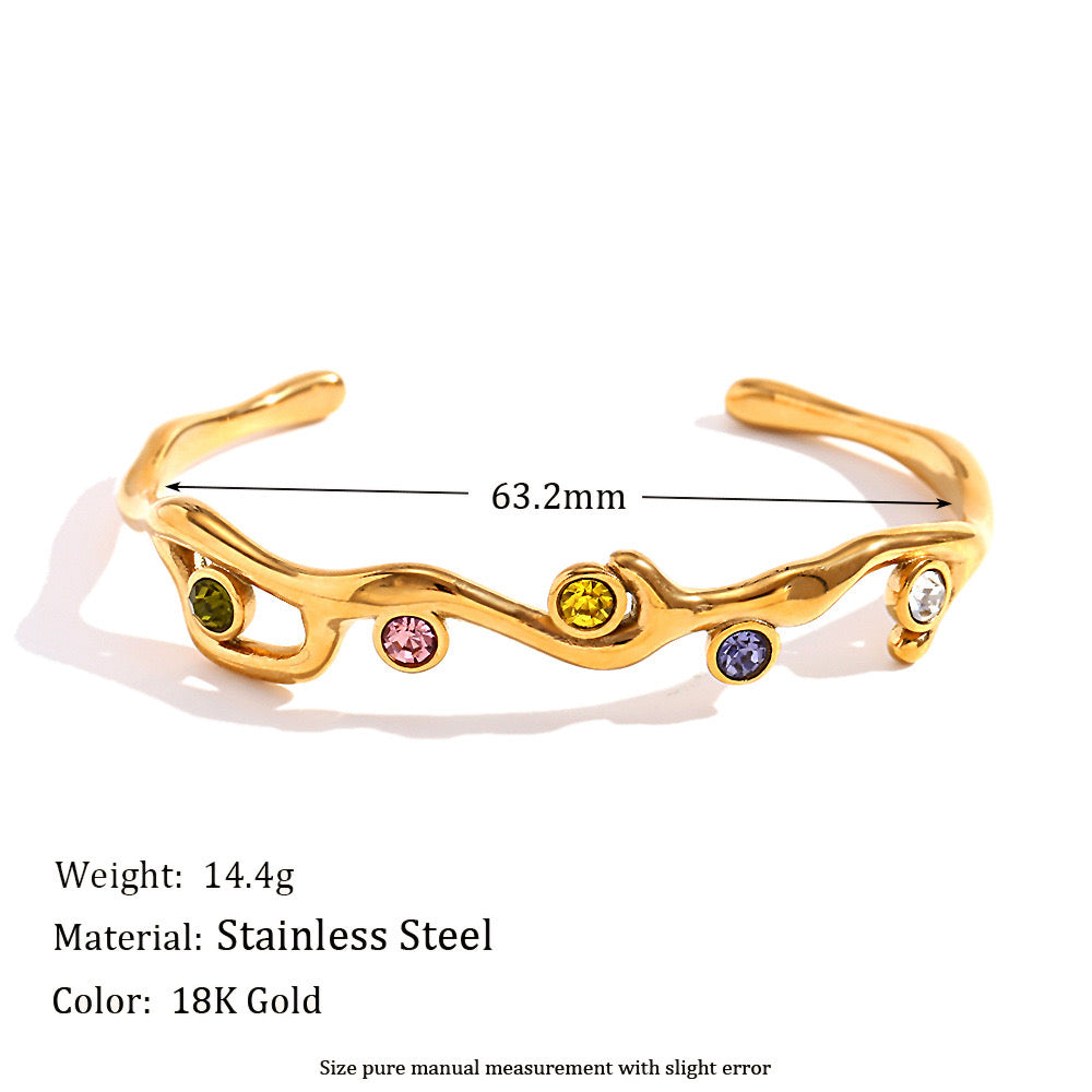 Branch bangle