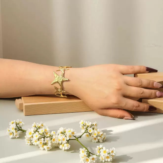 Beach shell bangles