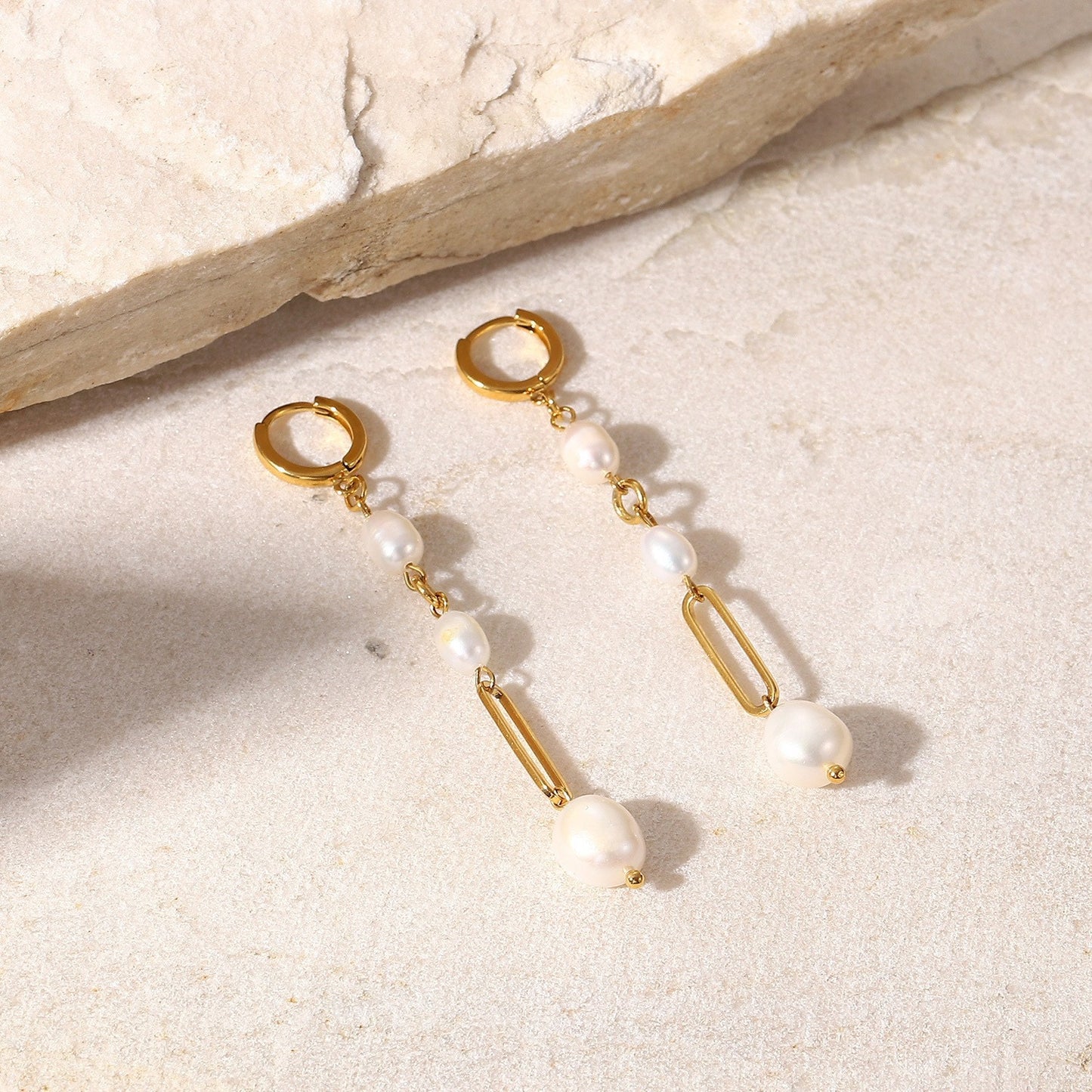 Carly pearl hoops