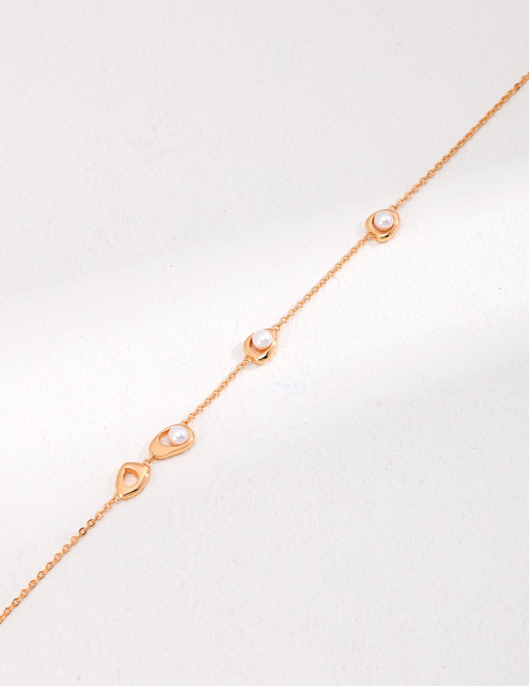 Scotland Star pearl chocker