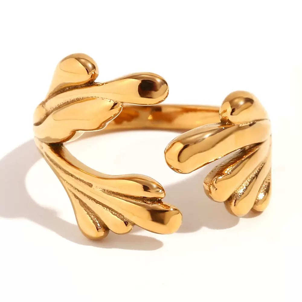 Benita splash of the wave rings