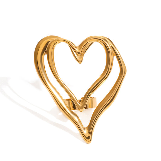 Caroline big heart ring