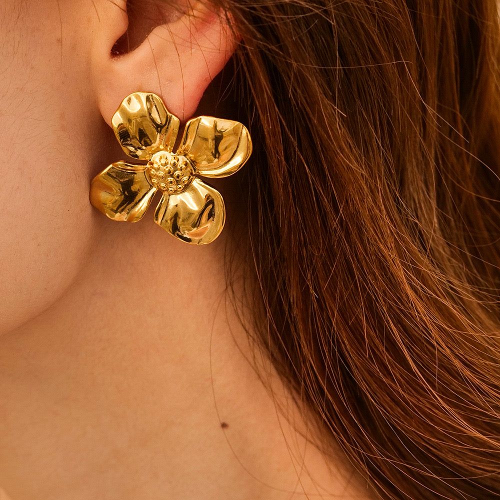 Clover flower earrings