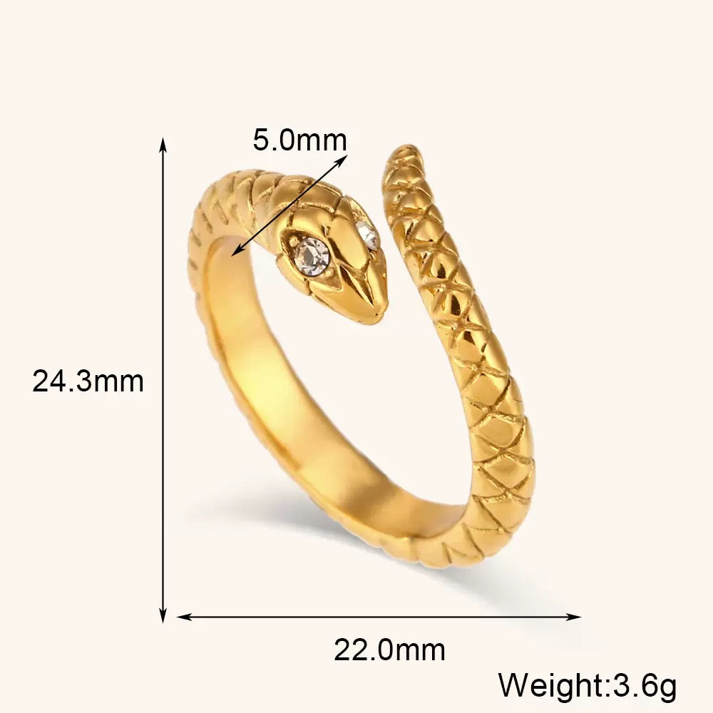 Avery Snake ring