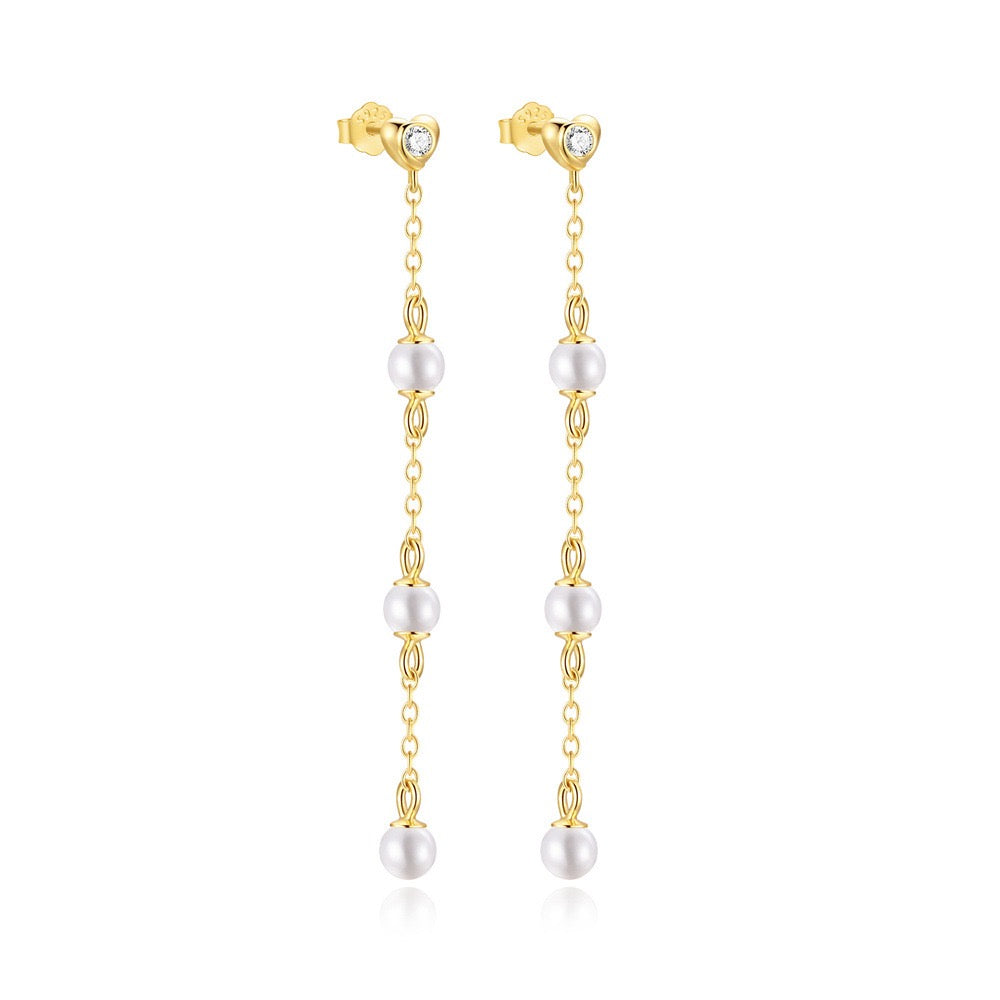Sterling silver dainty pearly earrings